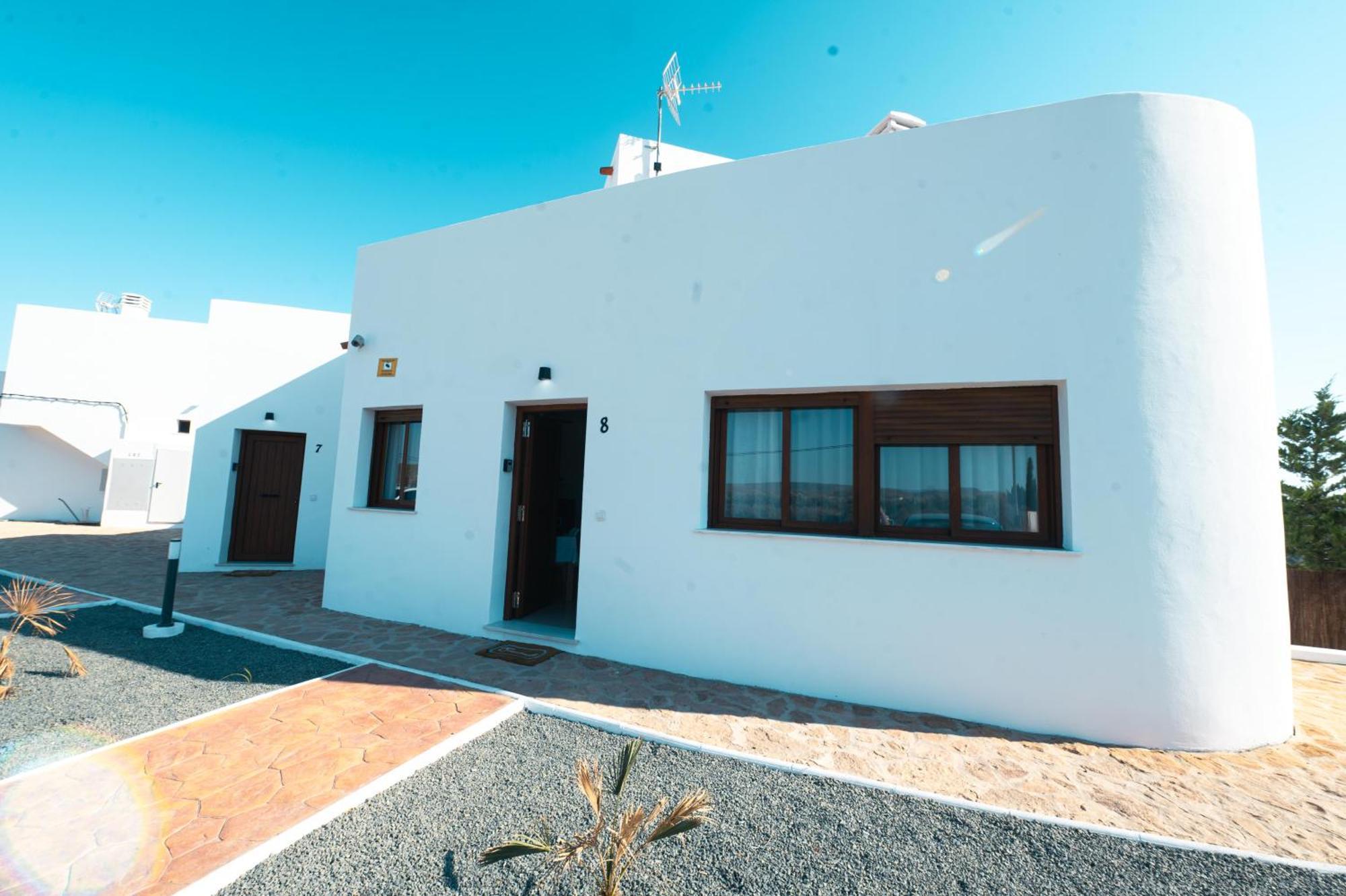 Complejo Turistico Los Bayiyos Agua Amarga  Exterior foto